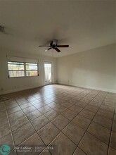 3042 NE 13th Ave in Oakland Park, FL - Building Photo - Building Photo