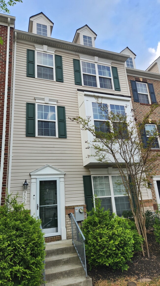property at 9555 Weshurst Ln