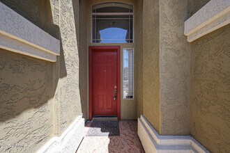 2568 E Santa Rosa Dr in Gilbert, AZ - Building Photo - Building Photo