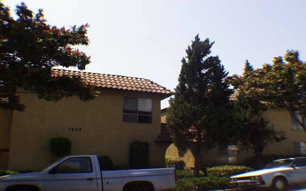 7655 Newlin Ave in Whittier, CA - Foto de edificio