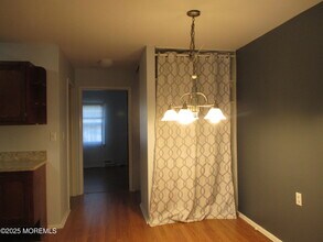 469D Thornbury Ct in Lakewood, NJ - Building Photo - Building Photo