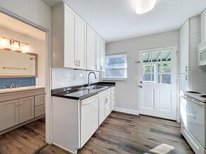 742 E Church Ave in Longwood, FL - Building Photo - Building Photo