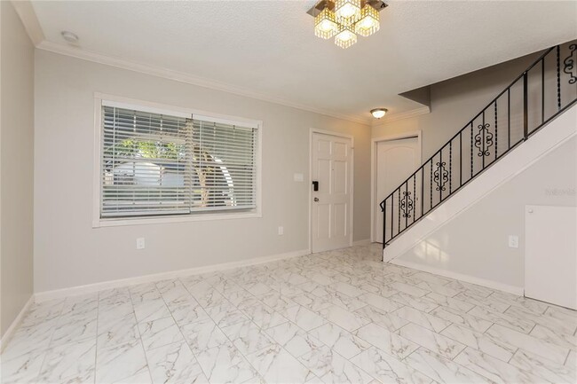 392 Crystal Ave in Oviedo, FL - Building Photo - Building Photo