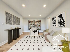 516 W Aldine Ave, Unit 304 in Chicago, IL - Foto de edificio - Building Photo