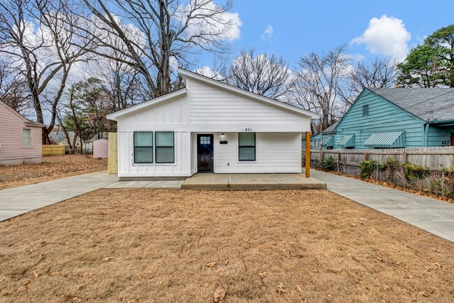 property at 2855 Choctaw Ave