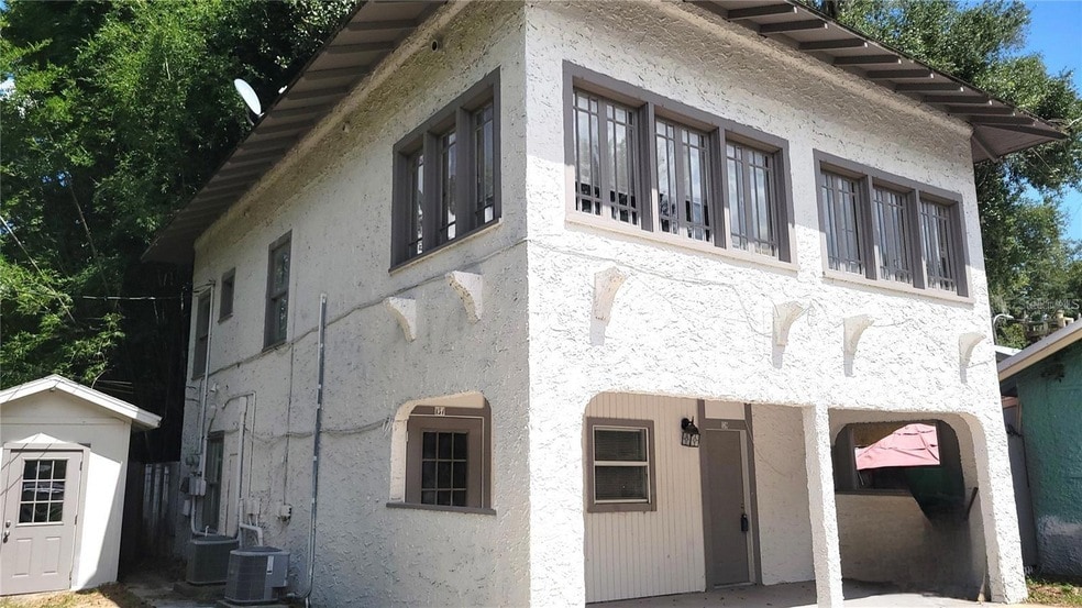 139 S Stone St in DeLand, FL - Building Photo