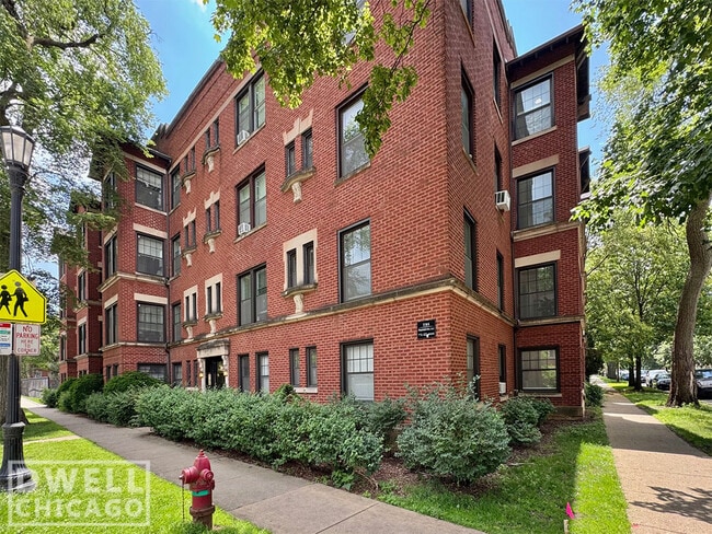 312 Lee St, Unit 2 in Evanston, IL - Building Photo - Building Photo