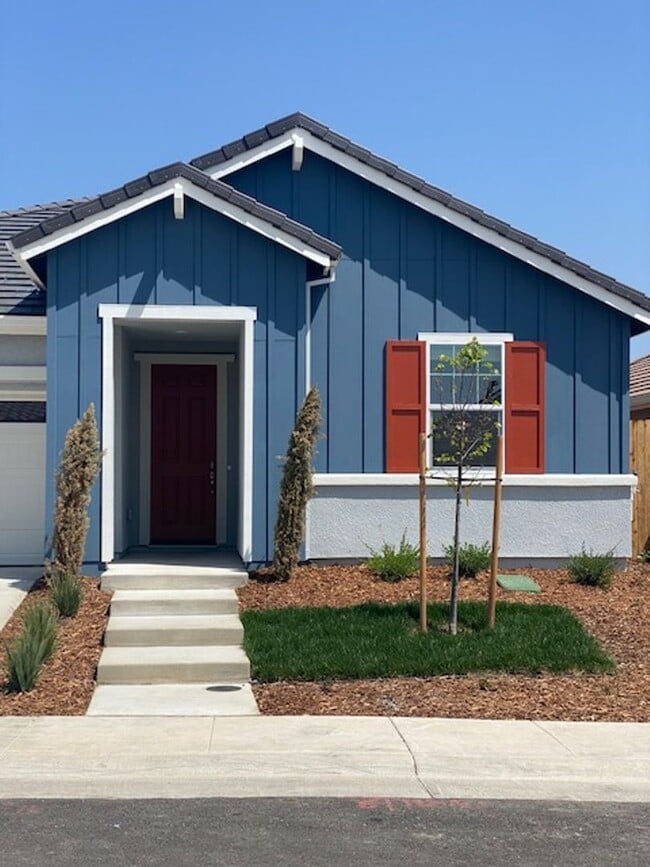 4574 Butterfly Ridge Dr in Folsom, CA - Building Photo - Building Photo
