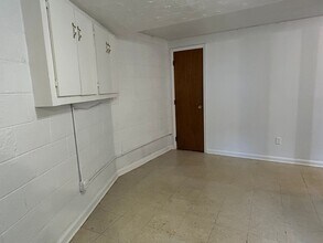 2345 Cobbs St in Lynchburg, VA - Building Photo - Building Photo