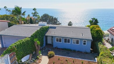 31261 Monterey St in Laguna Beach, CA - Foto de edificio - Building Photo