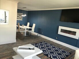 303 Westbrook Drive in Oshkosh, WI - Building Photo