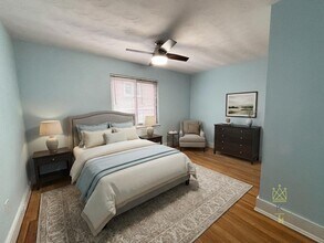 9 Reservoir Rd, Unit 1 in Brookline, MA - Foto de edificio - Building Photo