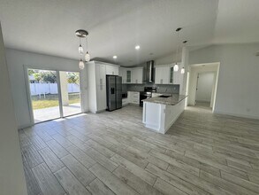 1872 Tulane Ave SE in Palm Bay, FL - Building Photo - Building Photo