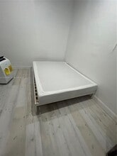 12991 NW 9th Ln in Miami, FL - Building Photo - Building Photo