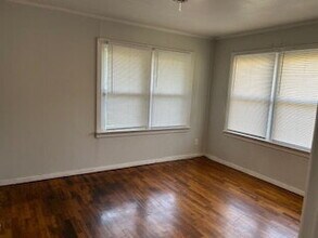 815 N 25th Ave in Humboldt, TN - Foto de edificio - Building Photo