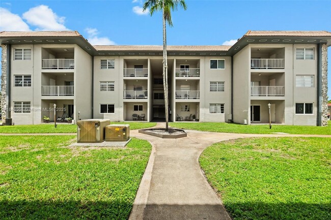 property at 13920 Lake Placid Ct