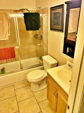 2744 E Tierra Buena Ln in Phoenix, AZ - Building Photo - Building Photo