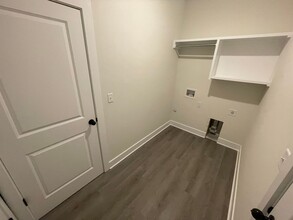 11649-11651 E Harry Ct in Wichita, KS - Building Photo - Building Photo