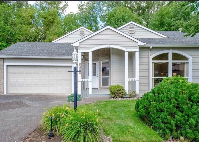 property at 1417 Westbrook Dr NW