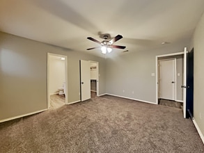 3808 Periwinkle Dr in Fort Worth, TX - Building Photo - Building Photo