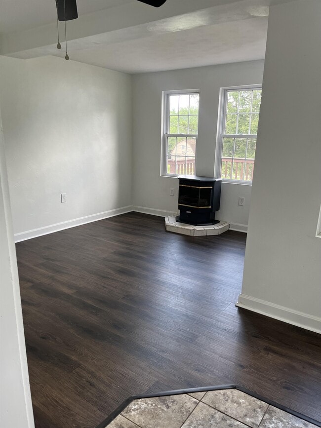 4765 W Newton Rd in Greensburg, PA - Building Photo - Building Photo