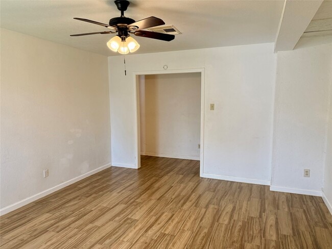 10618 Leitrim Way in Houston, TX - Building Photo - Building Photo