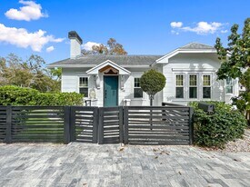 748 32nd Ave N in St. Petersburg, FL - Building Photo