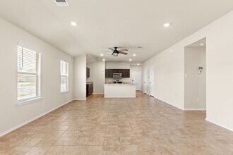 9506 Kensley Rose Dr in Killeen, TX - Building Photo - Building Photo