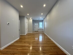 50 Dudley St in Cambridge, MA - Building Photo - Building Photo