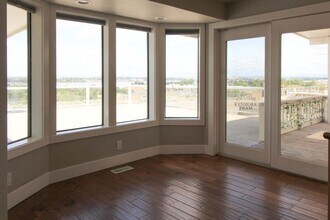 2003 W Canal Dr in Kennewick, WA - Building Photo - Building Photo