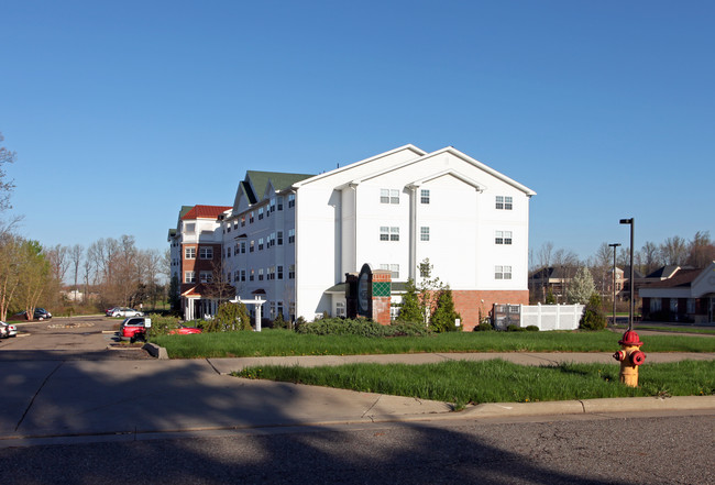 Retirement Residence of Green in Uniontown, OH - Foto de edificio - Building Photo