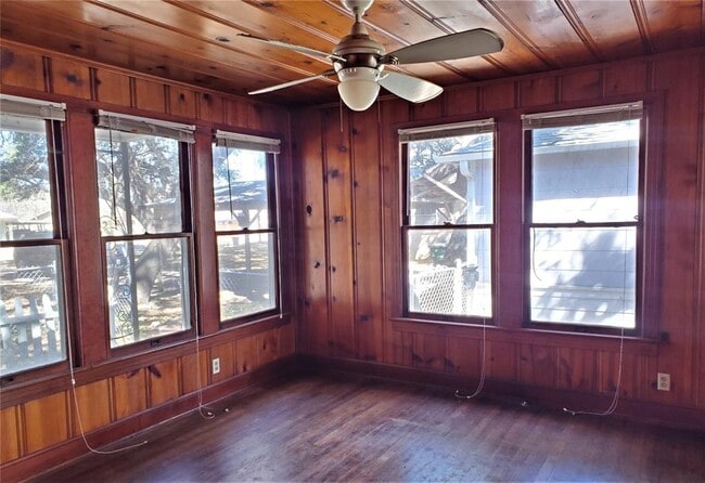 4409 Merle Dr in Austin, TX - Building Photo - Building Photo