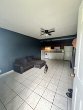 1845 Pembroke Rd in Hollywood, FL - Building Photo - Building Photo