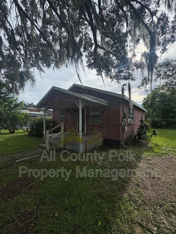 1135 Fairview Ave in Bartow, FL - Building Photo - Building Photo