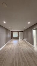 551 NE 67th St in Miami, FL - Building Photo - Building Photo
