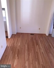 47665 Comer Square in Sterling, VA - Building Photo - Building Photo