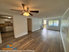 107 Watermans Ct in Grasonville, MD - Building Photo - Building Photo