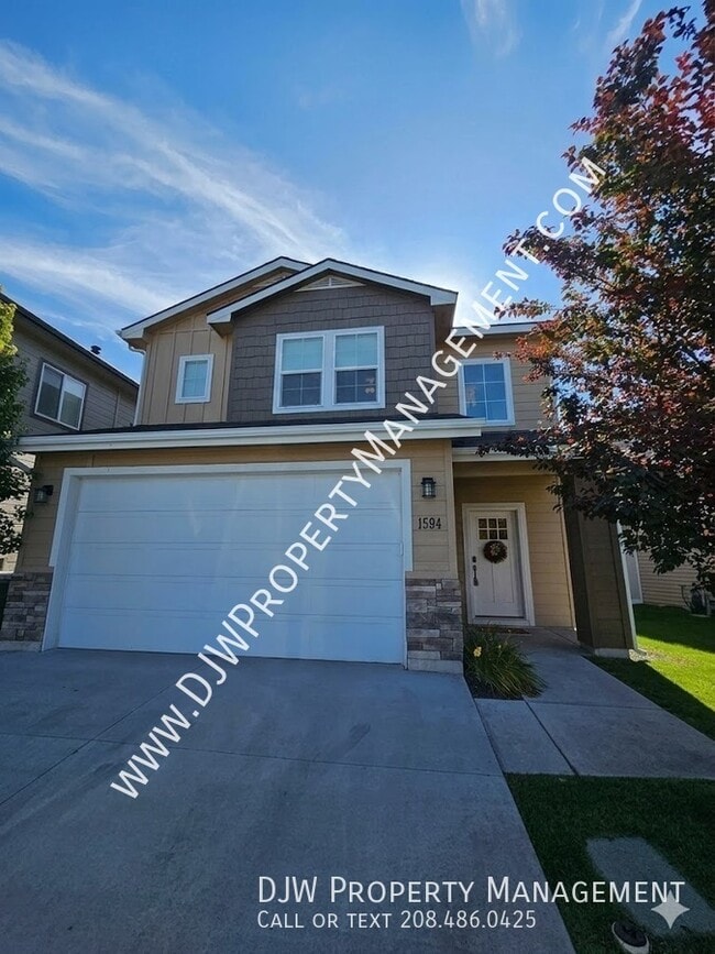 property at 1594 S Pilar Wy