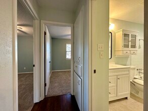 7306 Broken Arrow Ln in Austin, TX - Building Photo - Building Photo