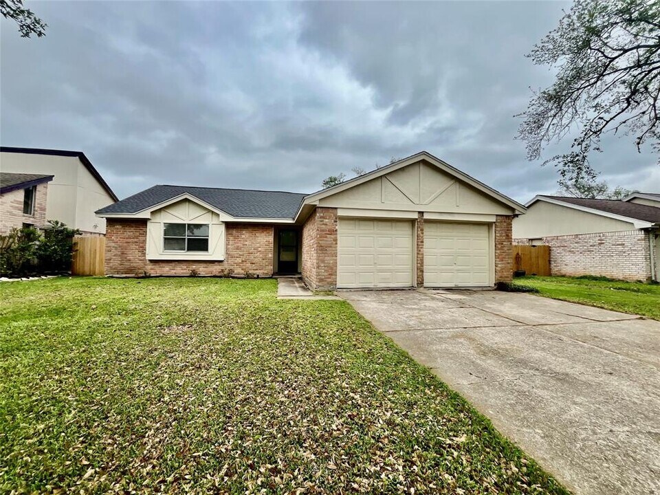 2719 Ferry Landing in Sugar Land, TX - Building Photo
