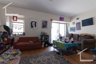 119 Franklin St, Unit 2 in Boston, MA - Building Photo - Building Photo