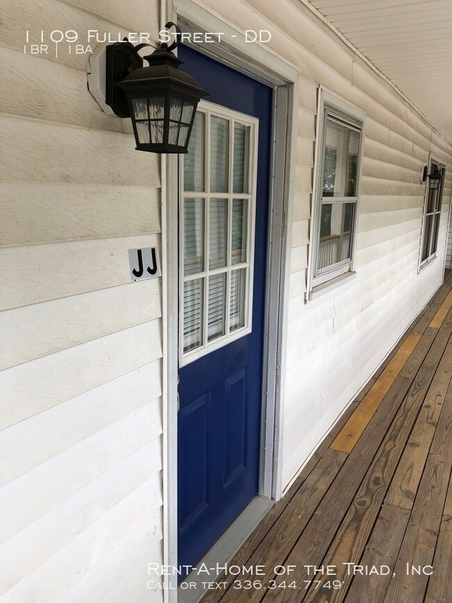 1109 Fuller St-Unit -DD in Greensboro, NC - Building Photo - Building Photo