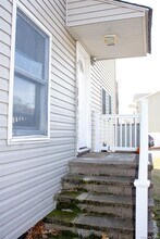 800 Deer Pk Rd in Babylon, NY - Building Photo - Building Photo