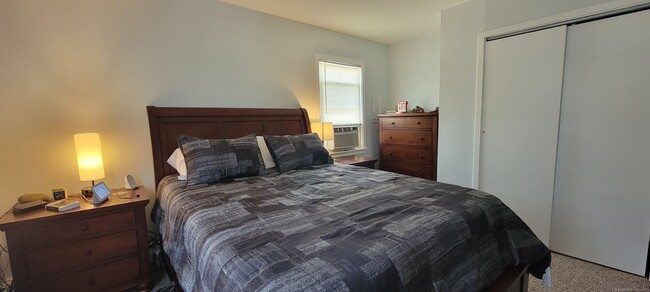 28 Melba St in Milford, CT - Building Photo - Building Photo