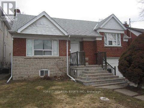 458 Coldstream Ave in Toronto, ON - Building Photo - Building Photo