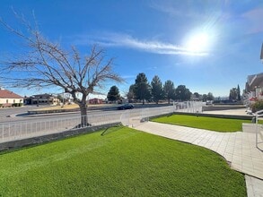 3231 Hueco Ave in El Paso, TX - Building Photo - Building Photo
