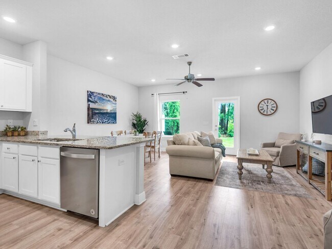 property at 187 Sandhill Pines Dr