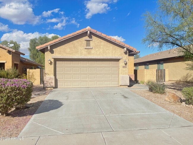 property at 46094 W Long Way