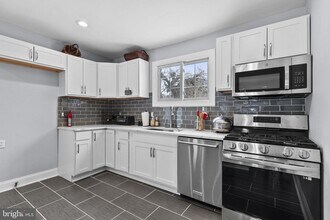 4840 Hayes St NE in Washington, DC - Building Photo - Building Photo