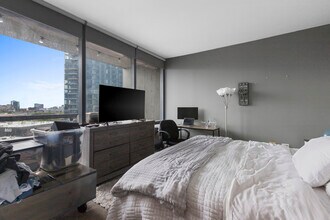 860 W Blackhawk St, Unit 908 in Chicago, IL - Foto de edificio - Building Photo
